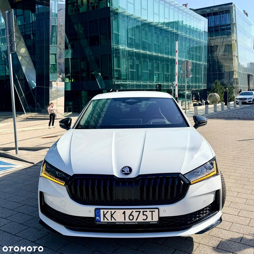 Skoda Superb 2.0 TDI SCR 4x4 Sportline DSG - 16