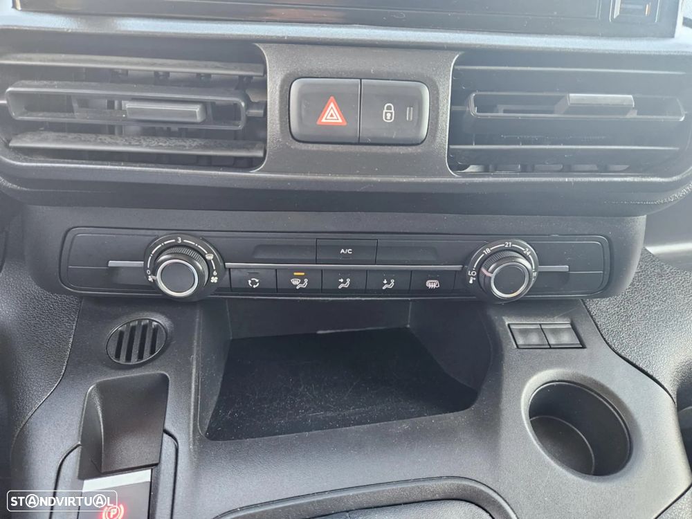 Opel COMBO 1.5 CDTi LONGA - 18