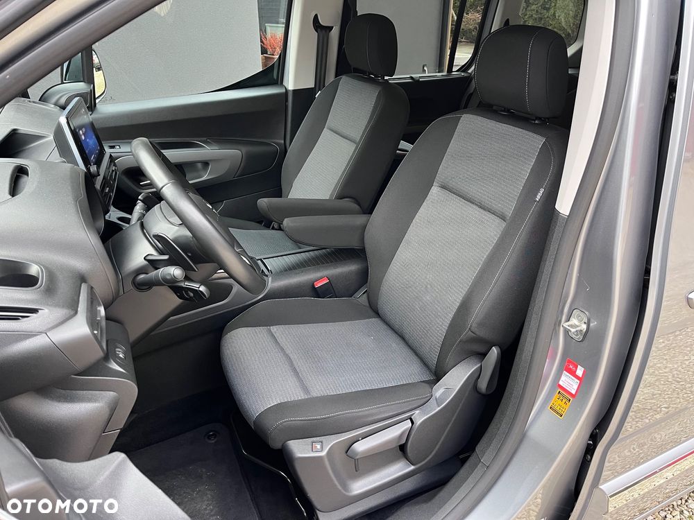 Toyota Proace City Verso 1.2 D-4T Family - 19