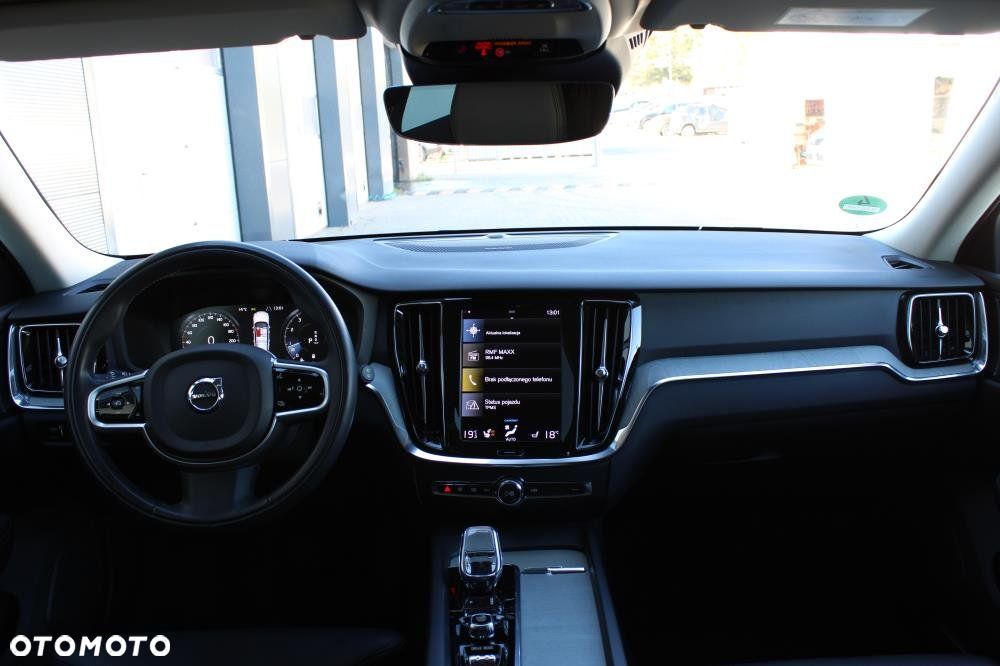 Volvo V60 - 36