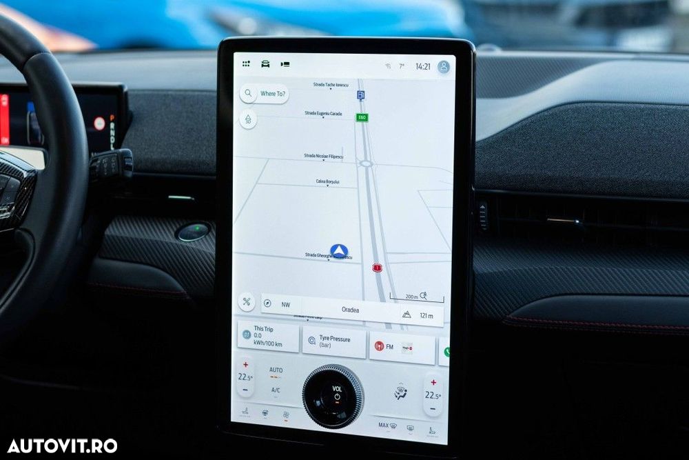 Ford Mustang Mach-E AWD Standard Range 198 kW Premium - 25