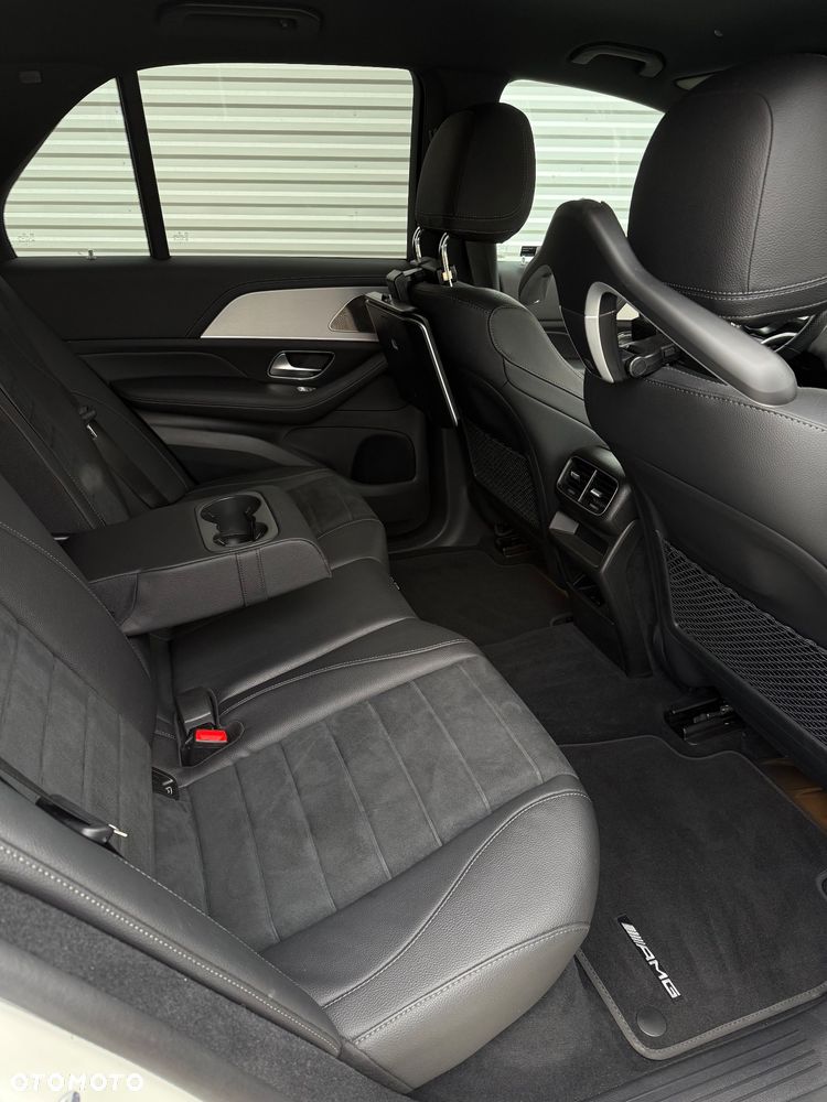 Mercedes-Benz GLE - 11