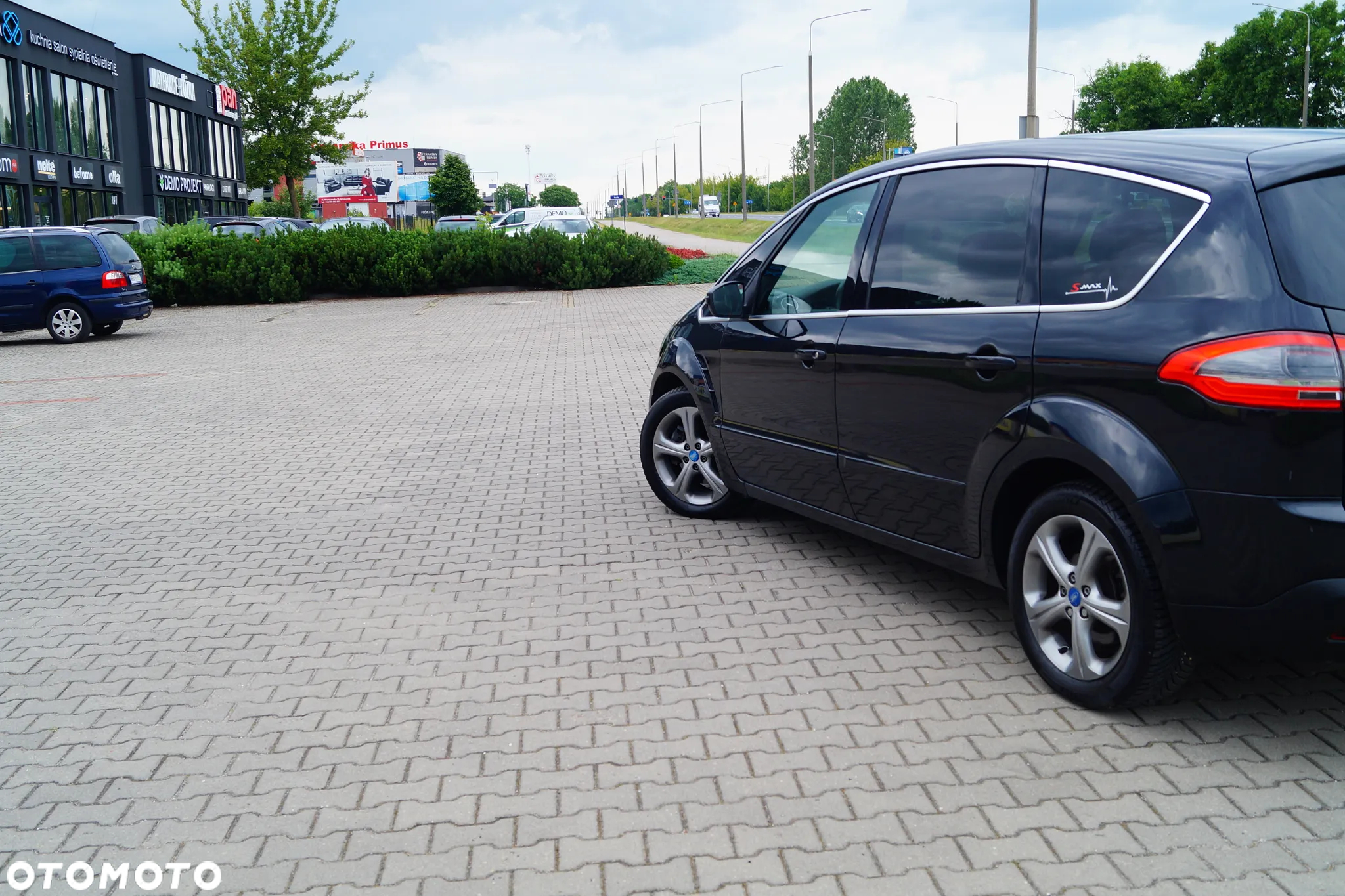 Ford S-Max 2.0 TDCi DPF Titanium - 13