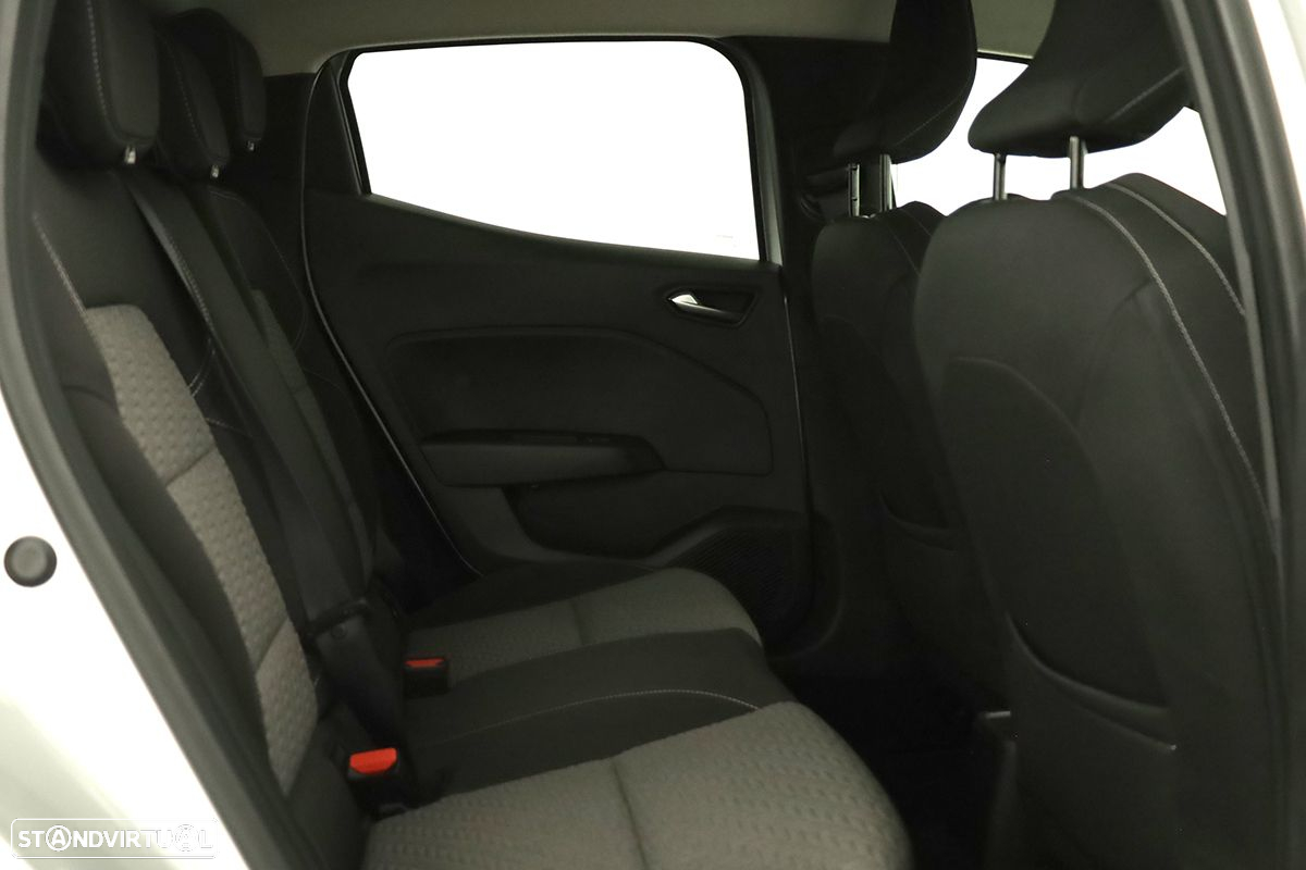 Renault Clio 1.0 TCe Evolution - 22