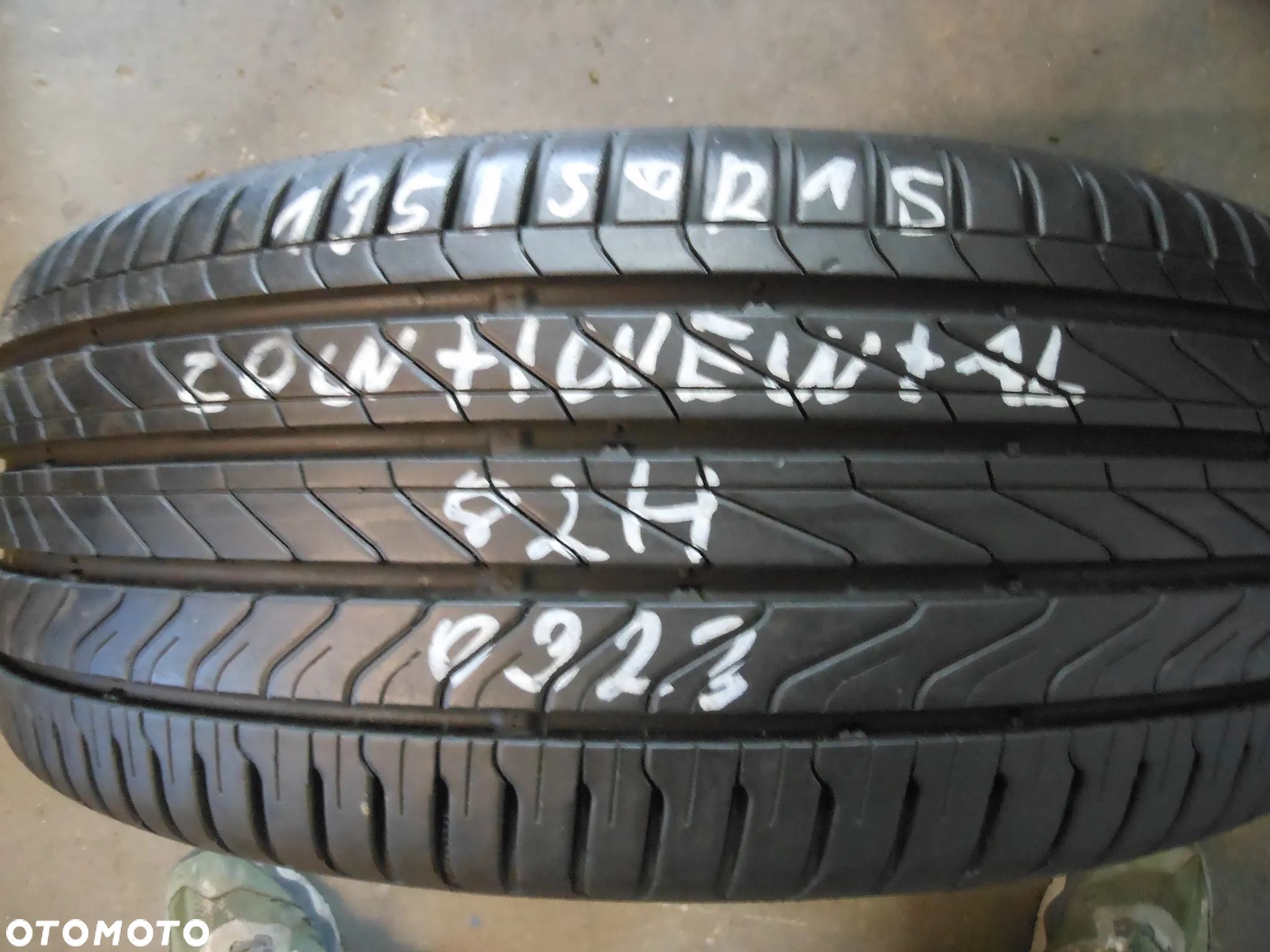 OPONA POJEDYNKA 195/50R15 CONTINENTAL ULTRA CONTACT DOT 0323 7.5MM - 1