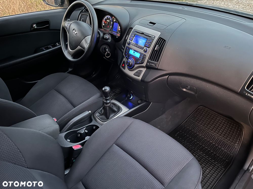 Hyundai i30 1.6 CRDi Comfort - 7