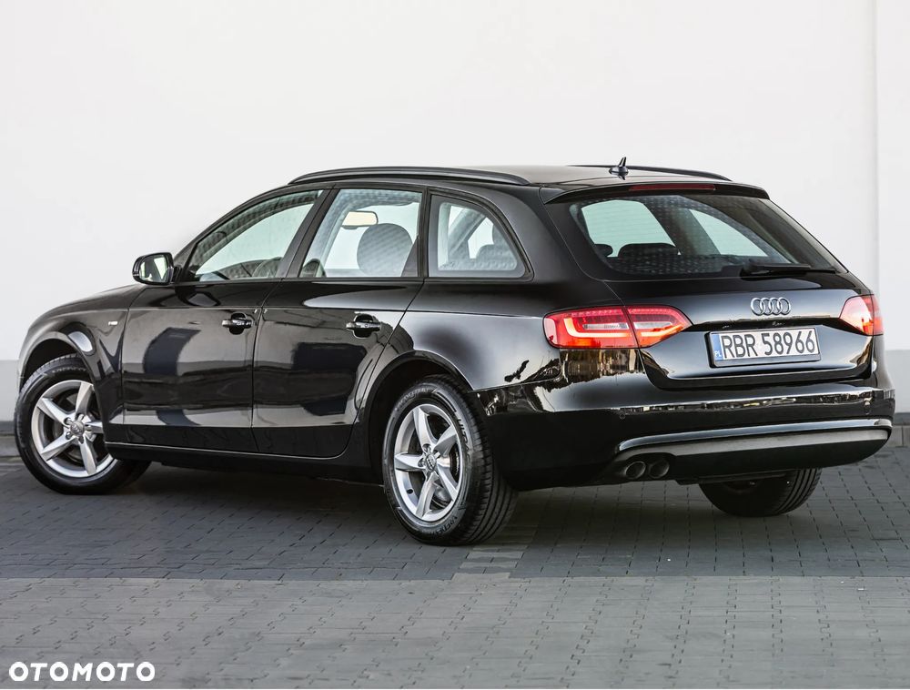 Audi A4 Avant 2.0 TDI DPF quattro S line Sportpaket - 12