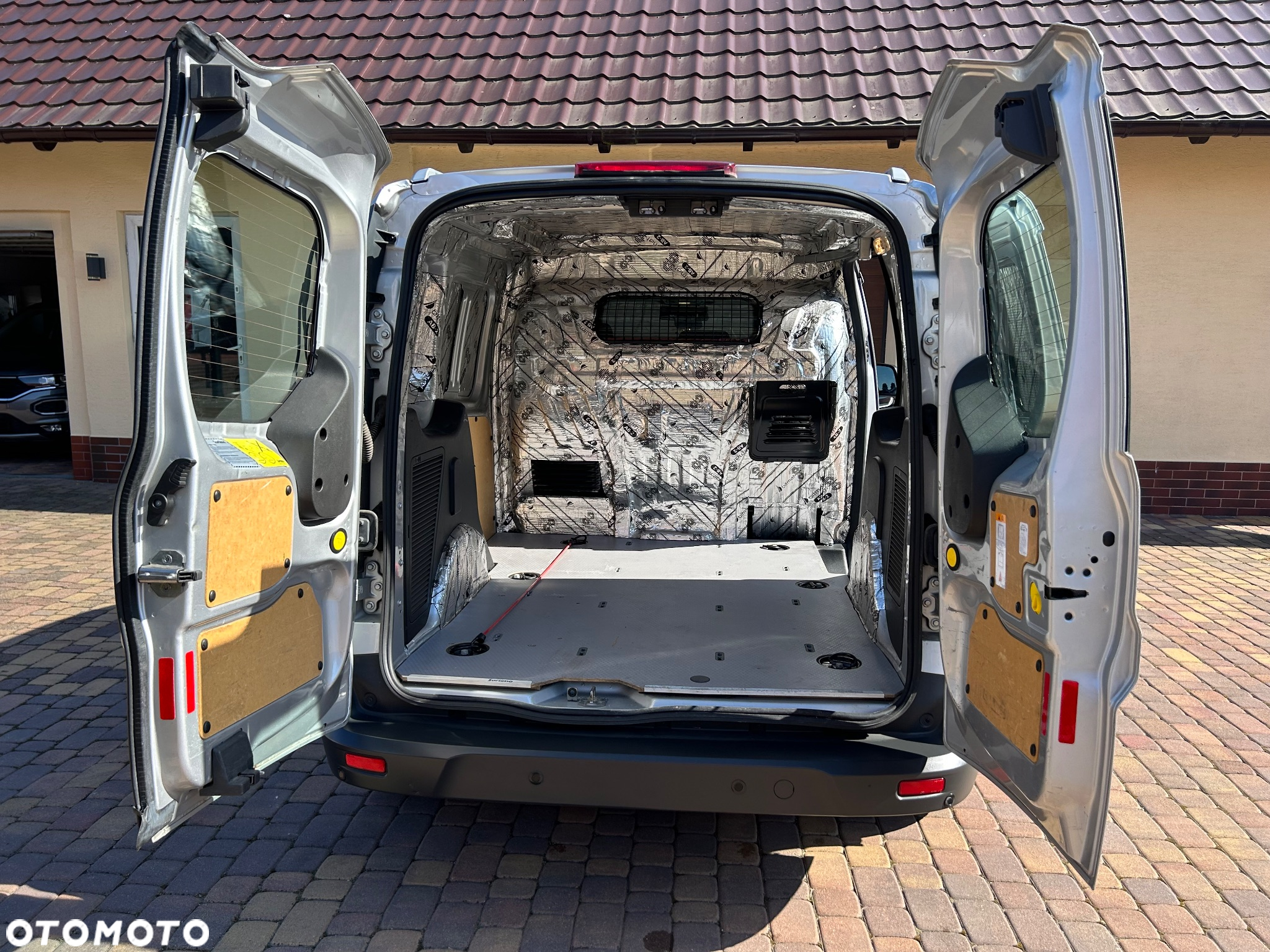 Ford Transit Connect - 24