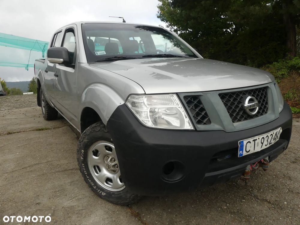 Nissan Navara 2.5 D XE 140 - 10