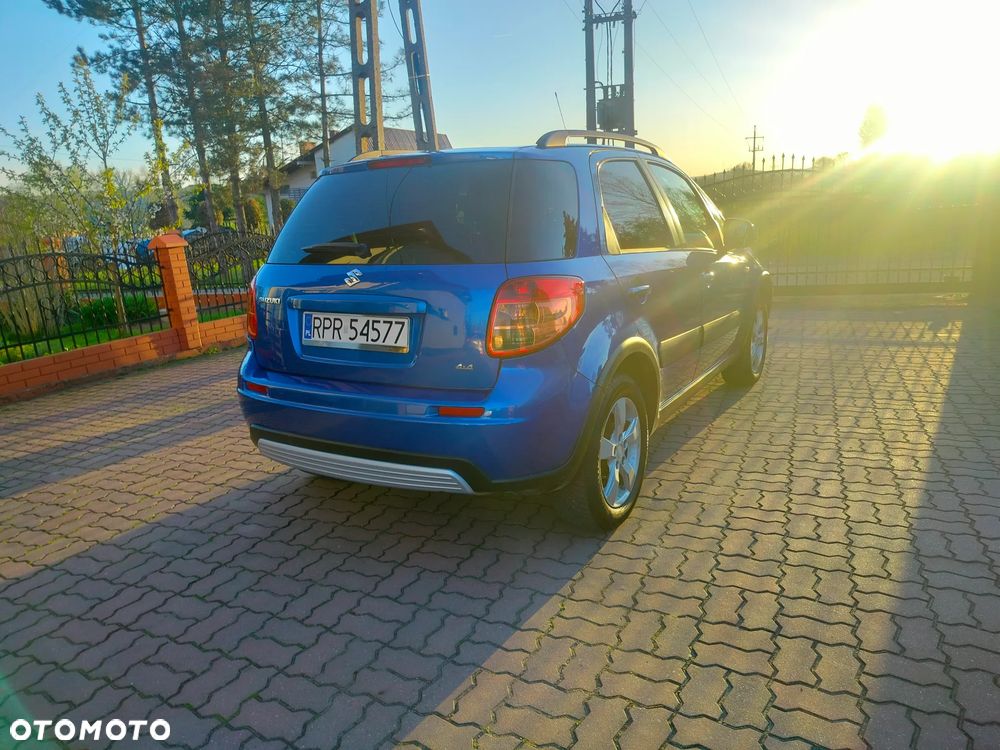 Suzuki SX4 1.6 VVT 4x4 Comfort - 5