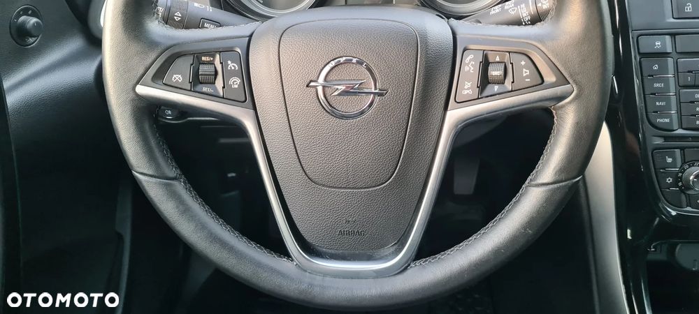 Opel Astra 1.4 Turbo Innovation - 21