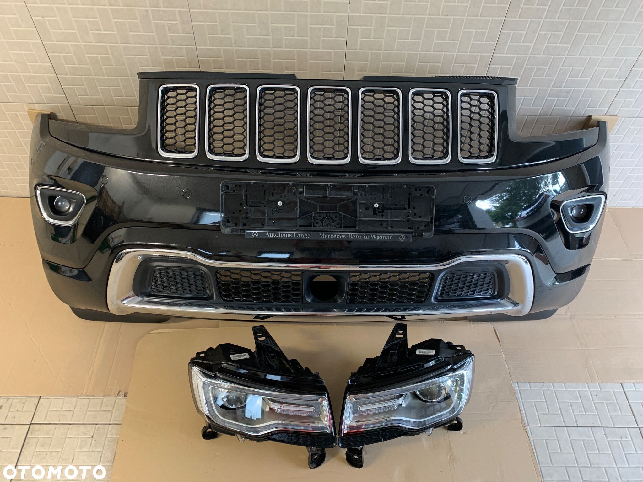 Jeep Grand Cherokee IV WK2 Lift Zderzak Przód Pzedni Kompletny PXR-AXR PXJ Brillant Black 6xPDC - 1
