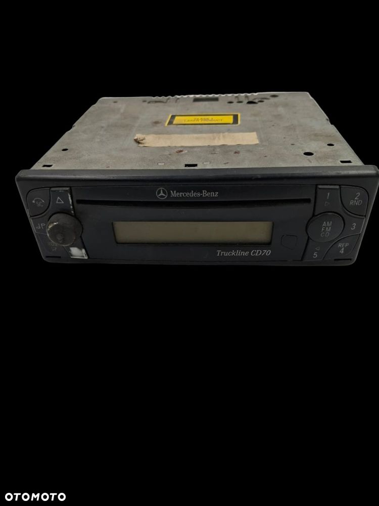 RADIO FABRYCZNE CD MERCEDES ATEGO AXOR - 1