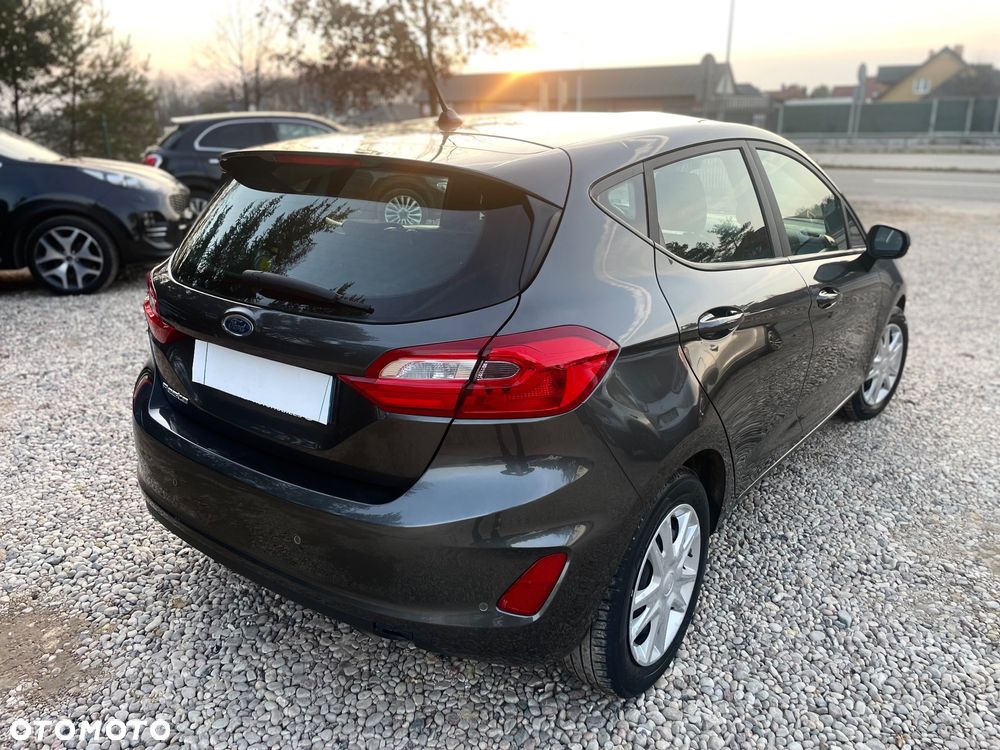 Ford Fiesta - 6
