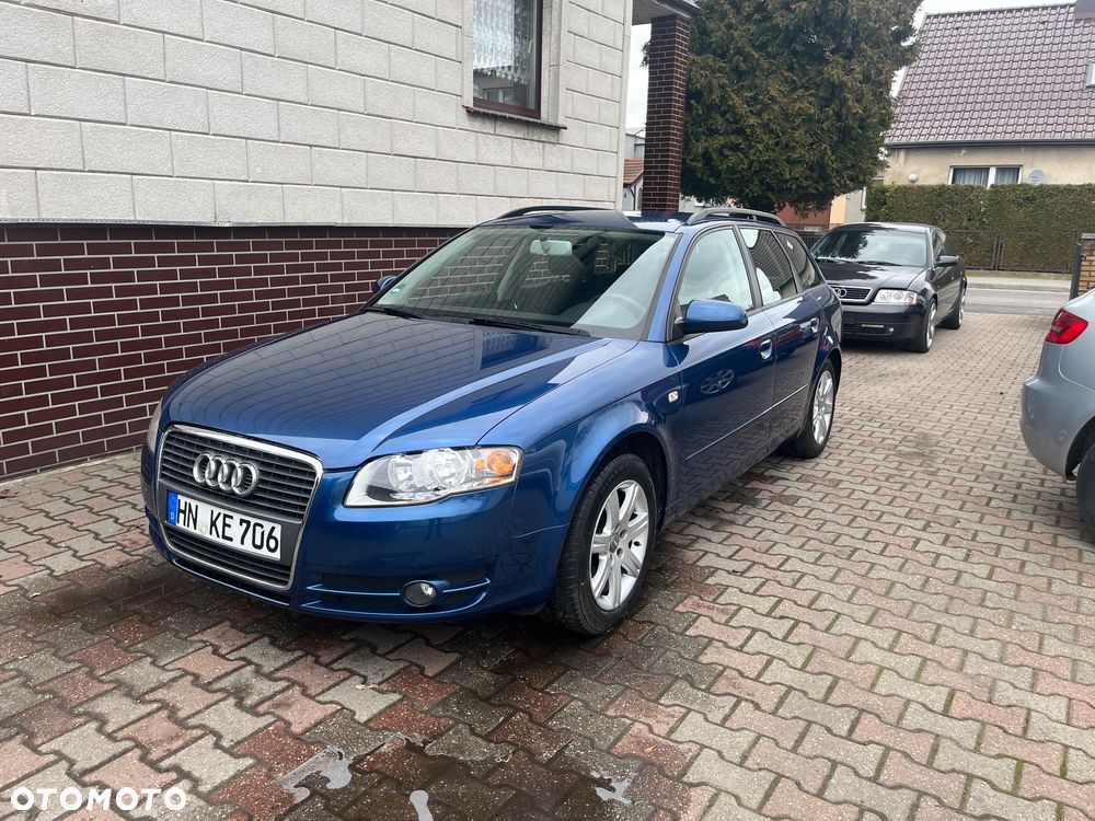 Audi A4 Avant - 1