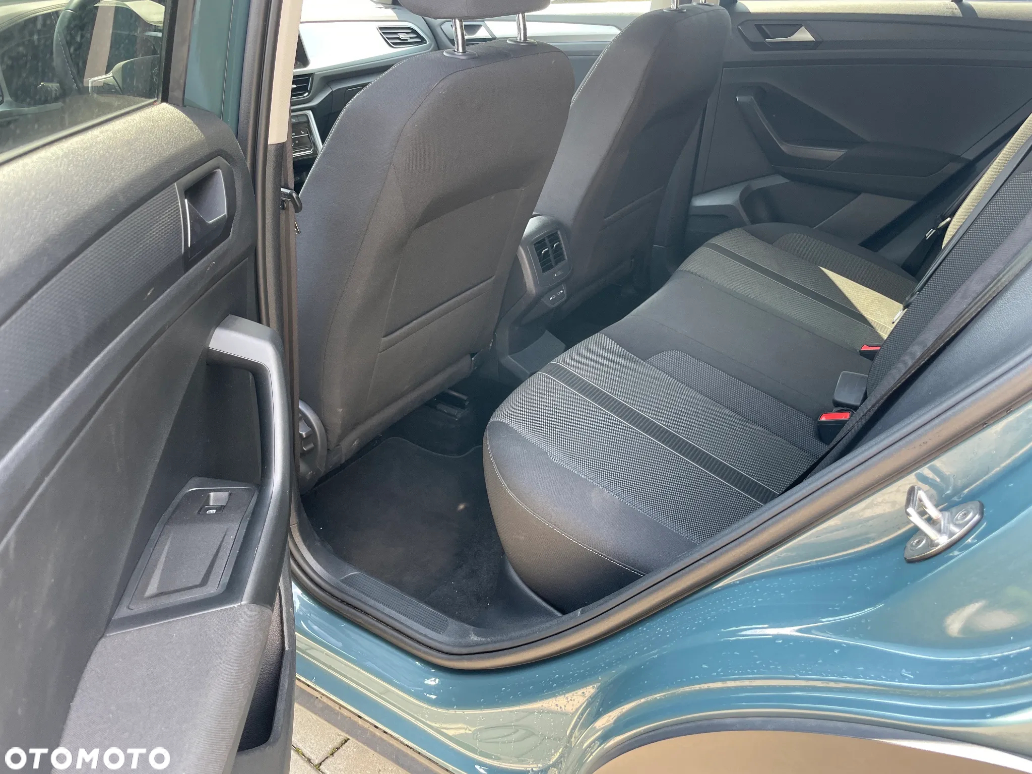 Volkswagen T-Roc 1.0 TSI Life - 12