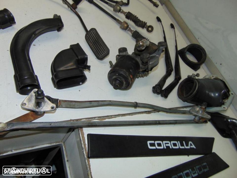 Toyota Corolla DX 3p a1985 vários - 10