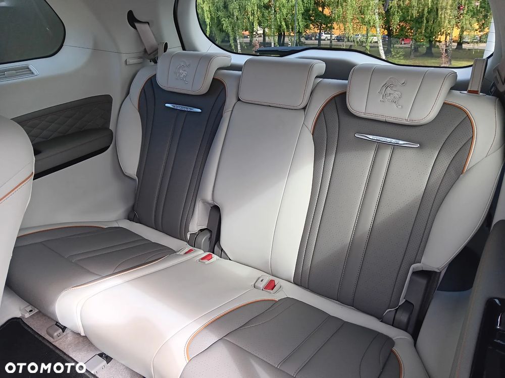 Forthing U Tour 1.5 DVVT GDI DCT - 16