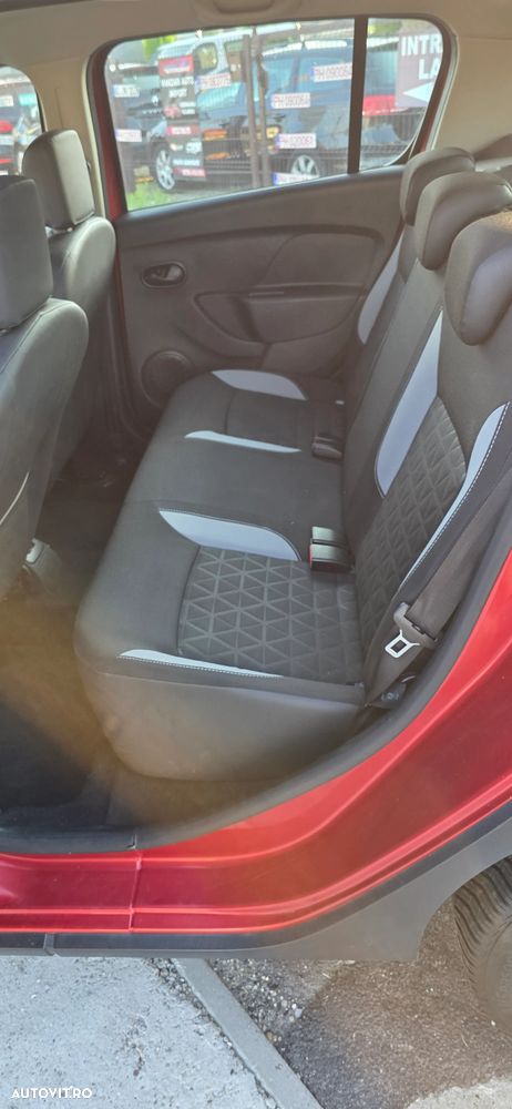 Dacia Sandero Stepway dCi 90 S&S Prestige - 6