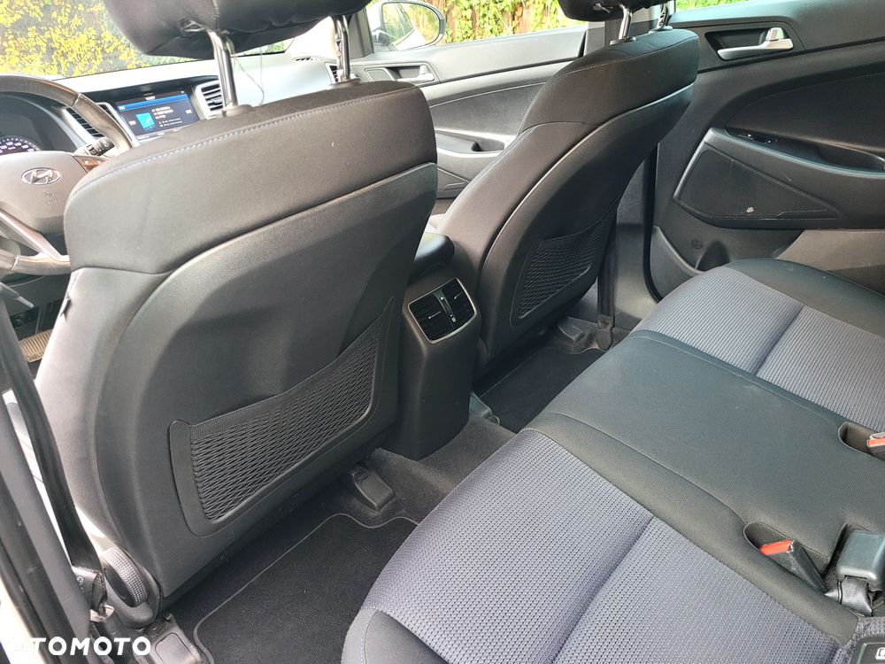 Hyundai Tucson 1.7 CRDI BlueDrive Classic 2WD DCT - 16