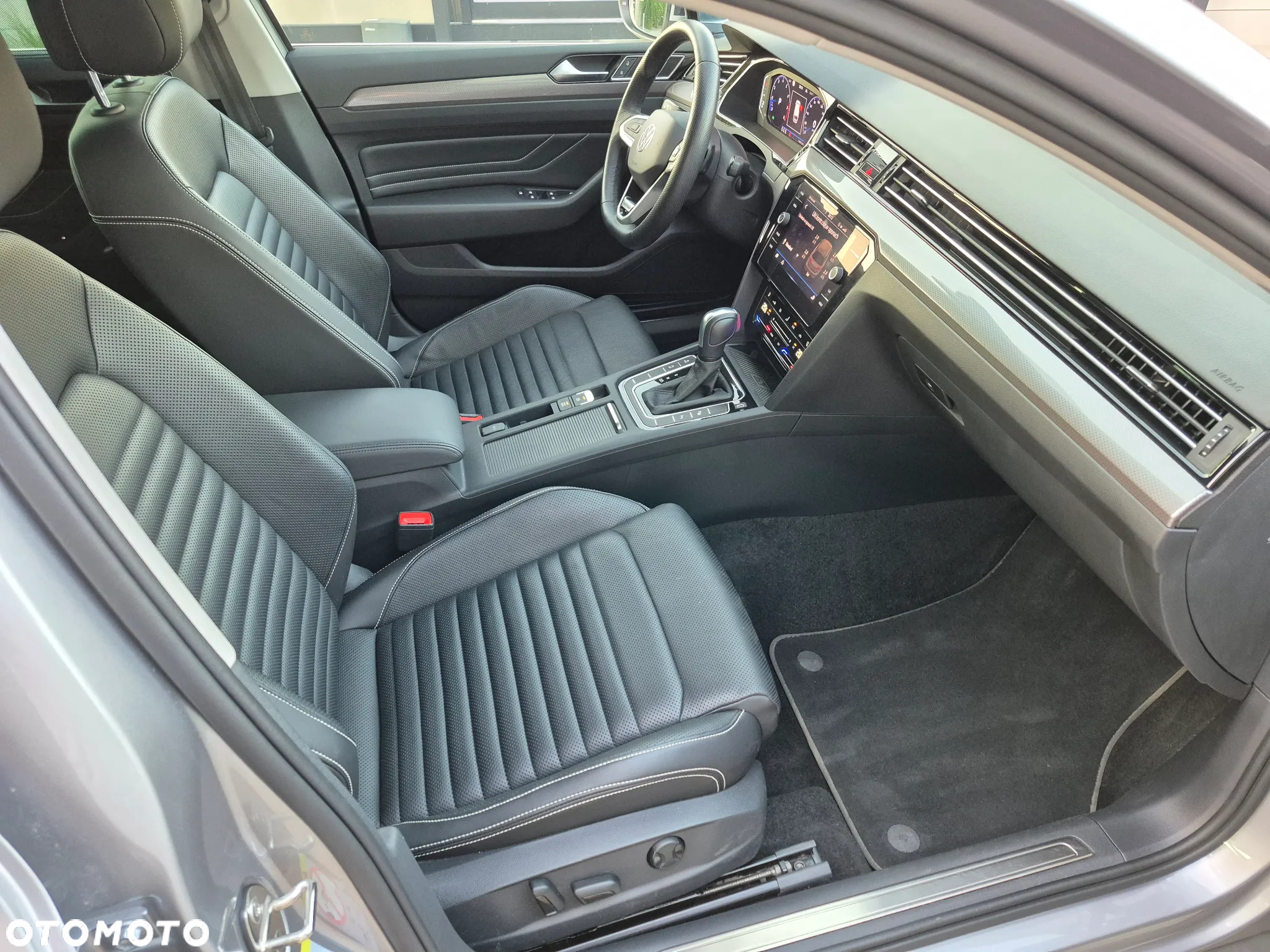 Volkswagen Passat Alltrack 2.0 TSI 4Mot DSG - 6