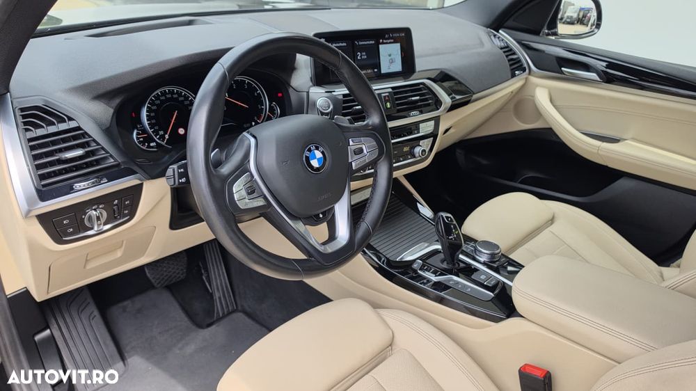 BMW X3 xDrive20d AT xLine - 7