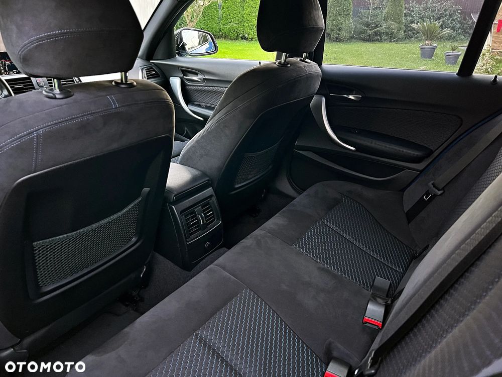 BMW Seria 1 120i M Sport Shadow - 13