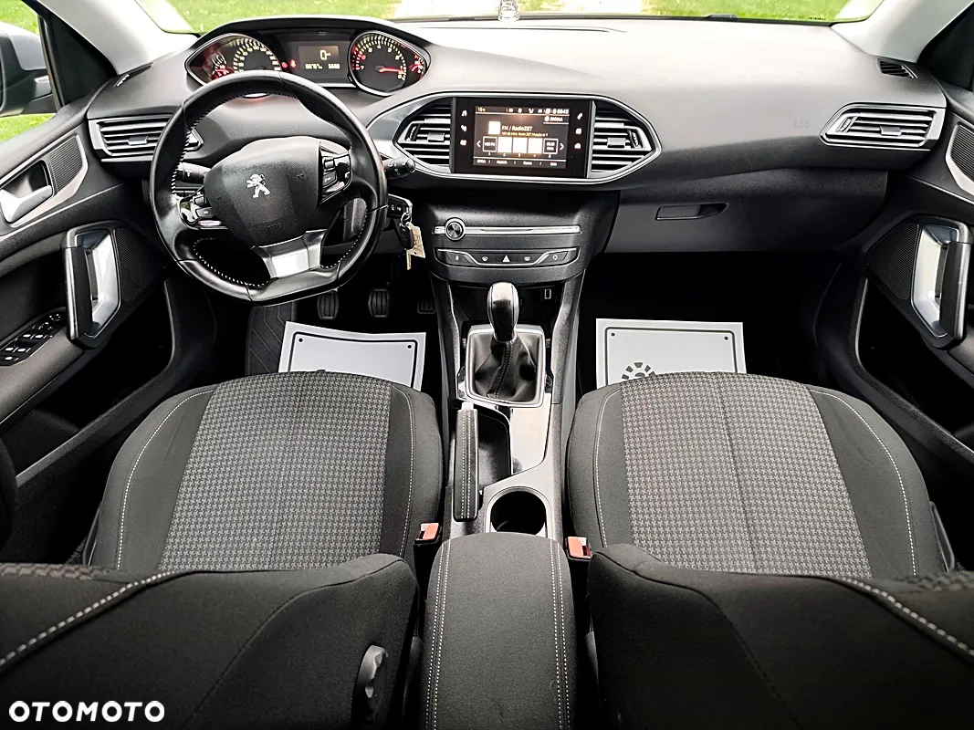 Peugeot 308 PureTech 110 Active Pack - 24