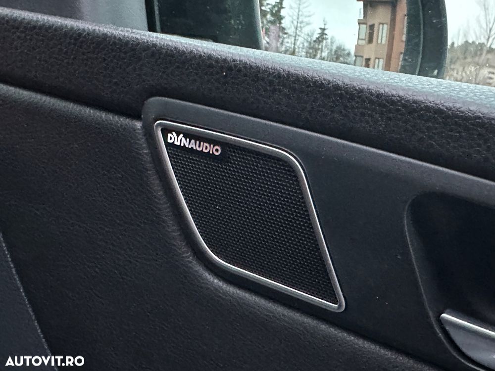 Volkswagen Sharan 2.0 TDI DSG Highline Black Style - 24