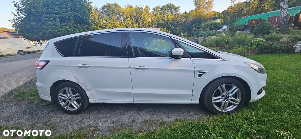 Ford S-Max - 1