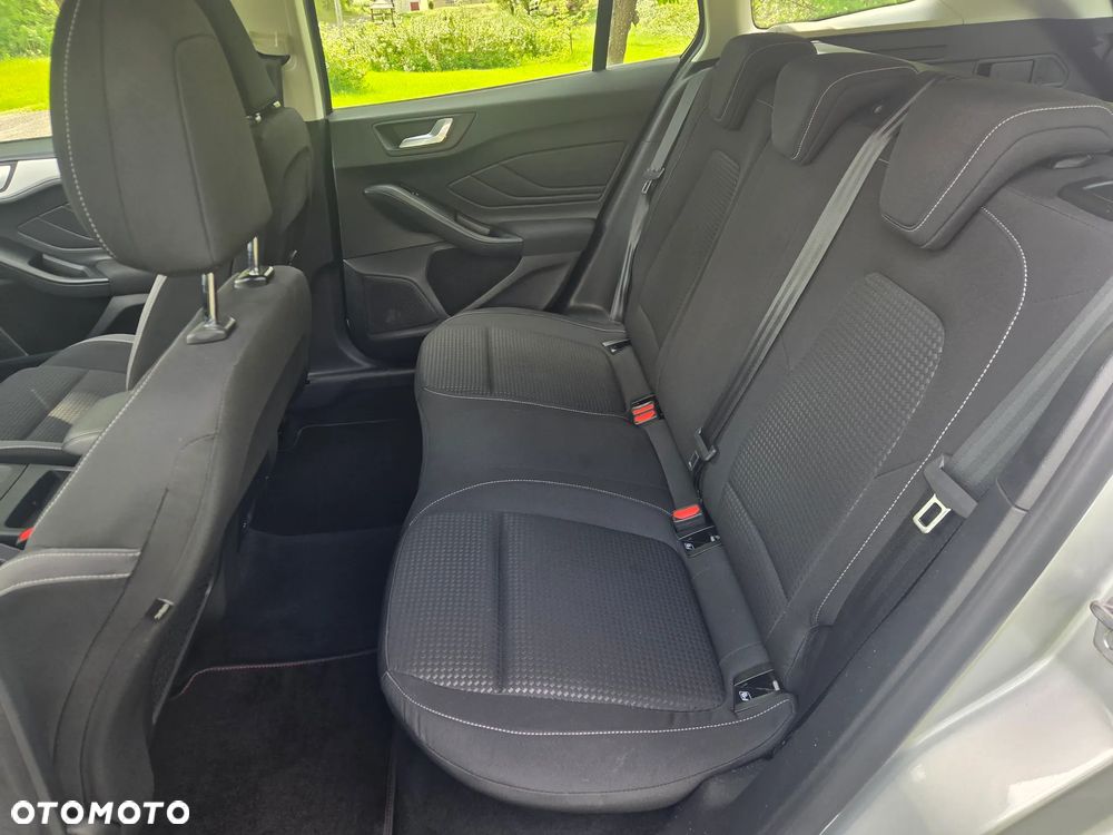 Ford Focus 1.5 EcoBlue Start-Stopp-System TITANIUM - 13