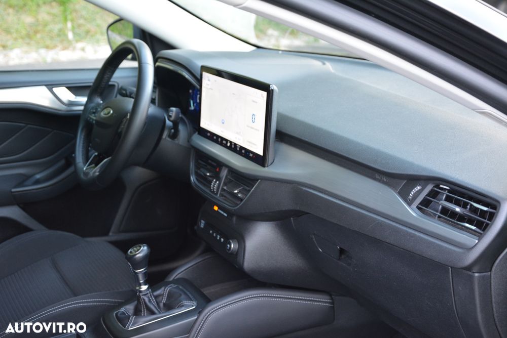 Ford Focus 1.0 EcoBoost Hybrid TITANIUM X - 23