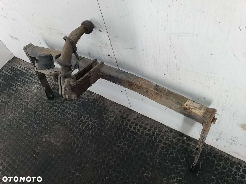HAK HOLOWNICZY VW TOURAN I FL - 6