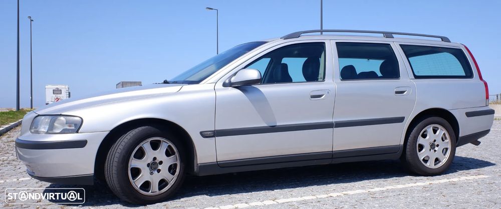 Volvo V70 2.0 T - 3