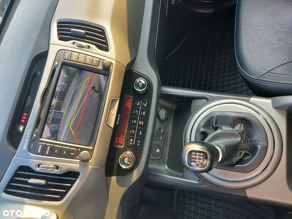 Kia Sportage - 14