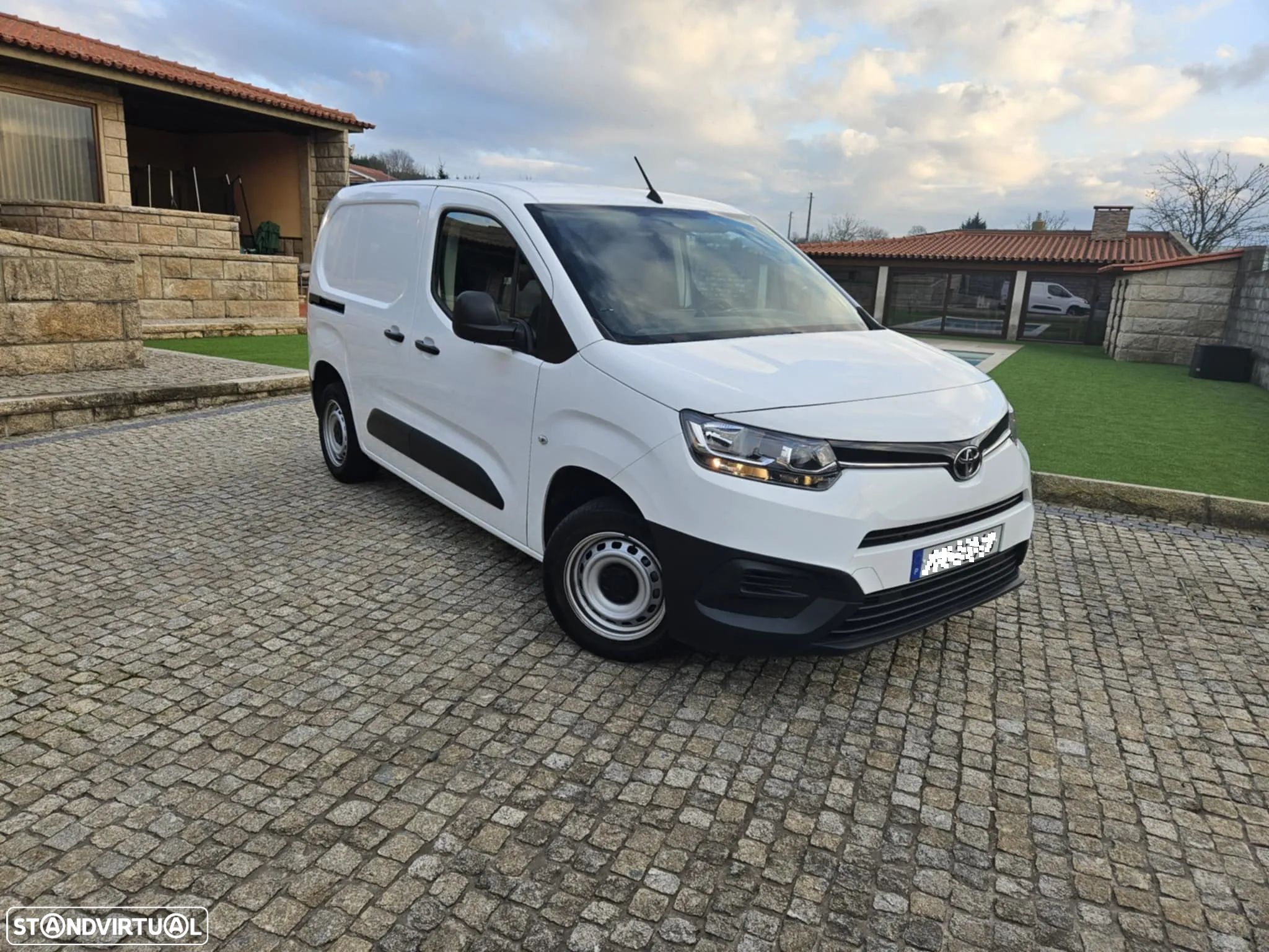 Toyota PROACE CITY - 1