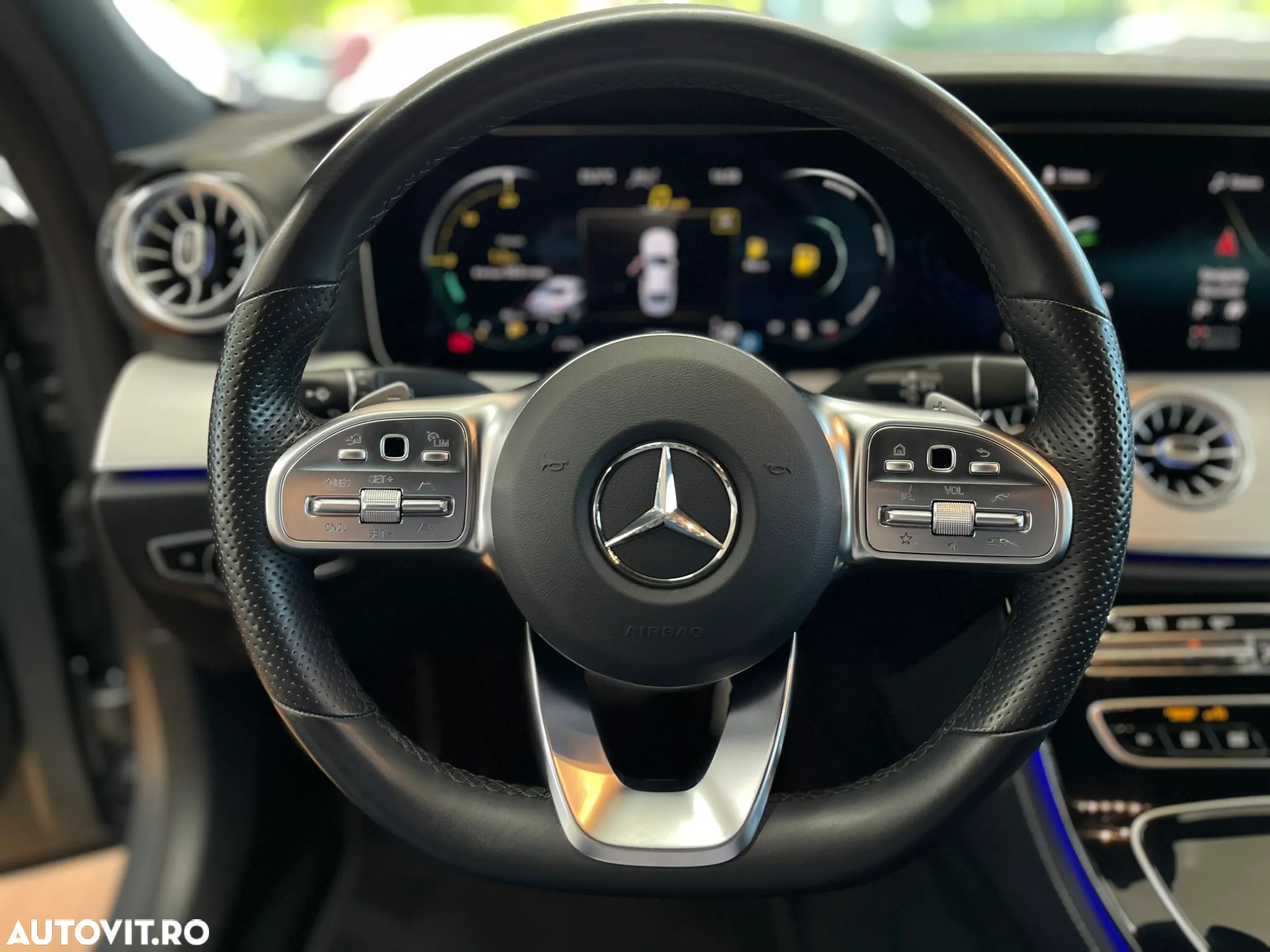 Mercedes-Benz CLS 400 d 4Matic 9G-TRONIC AMG Line - 13