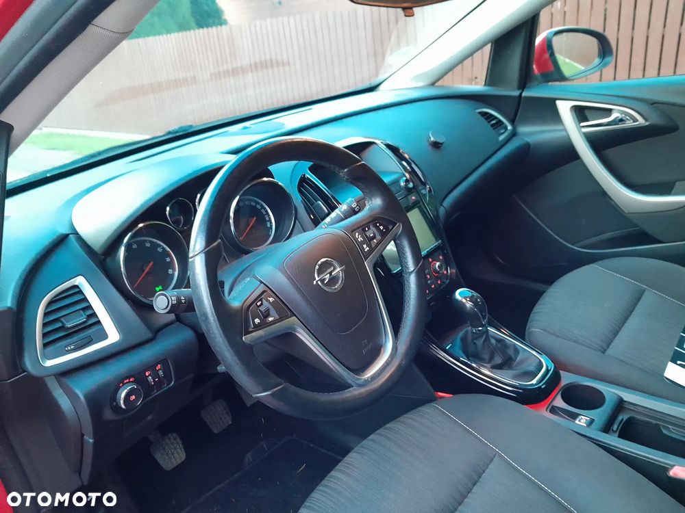 Opel Astra - 11