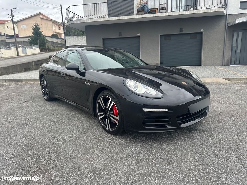 Porsche Panamera Standard - 3