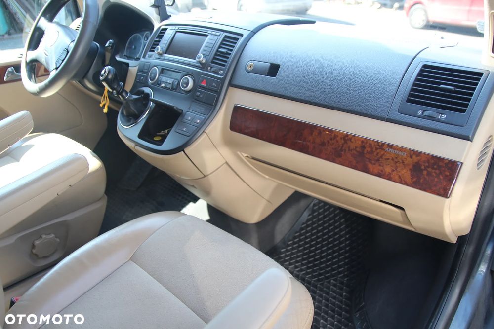 Volkswagen Multivan L1 Highline 4Motion - 31