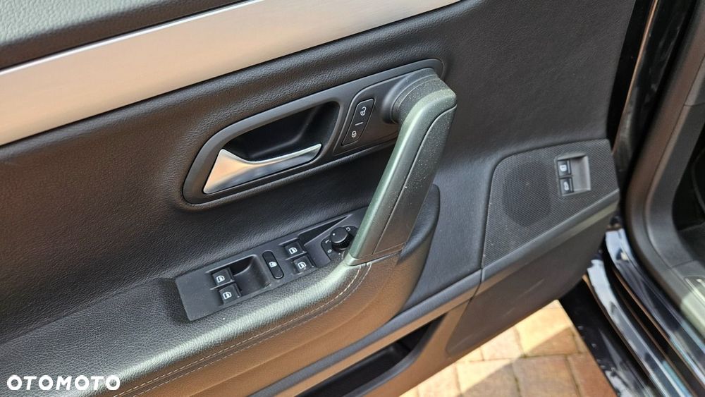 Volkswagen Passat CC - 15