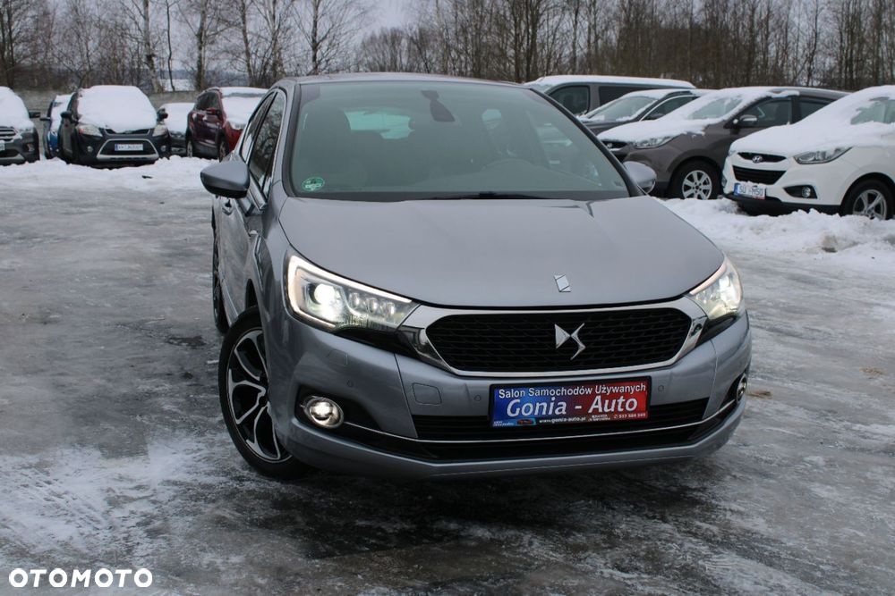DS Automobiles DS 4 - 10