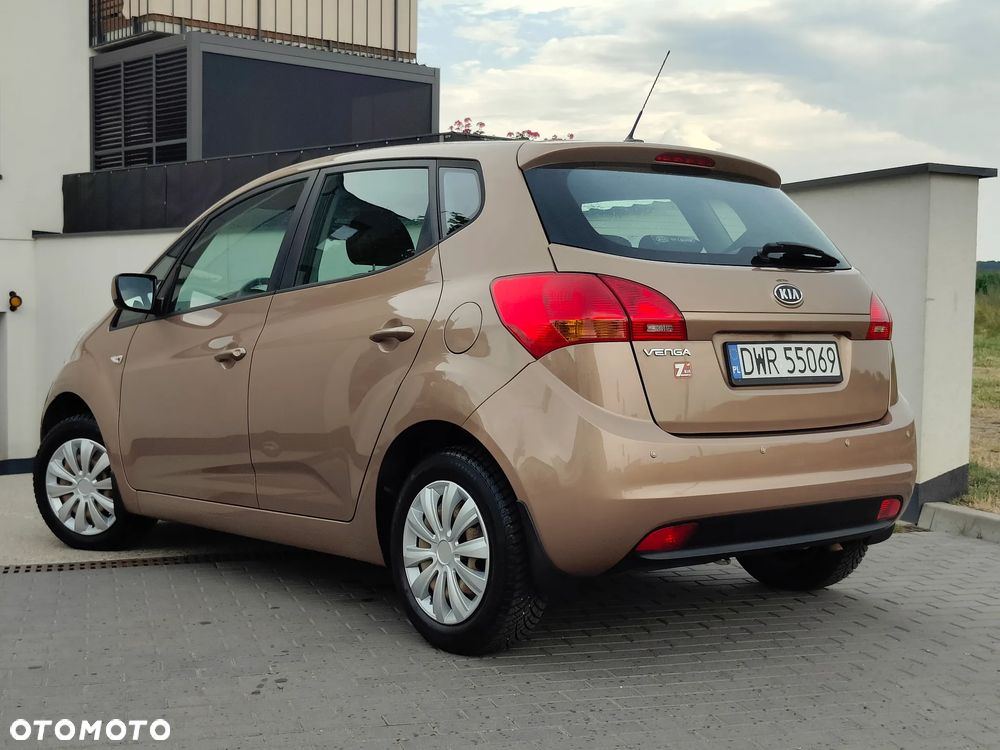 Kia Venga 1.4 M - 5
