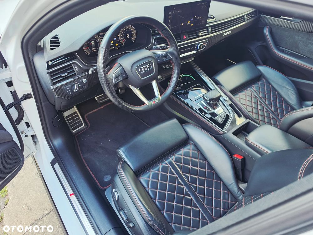 Audi A4 Avant 45 TFSI quattro S tronic S line - 20