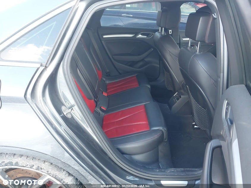 Audi S3 Limousine S tronic - 8