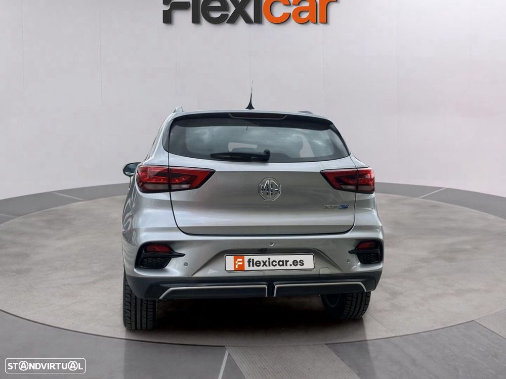 MG ZS EV 72.6 kWh Luxury OBC 11 kW - 8