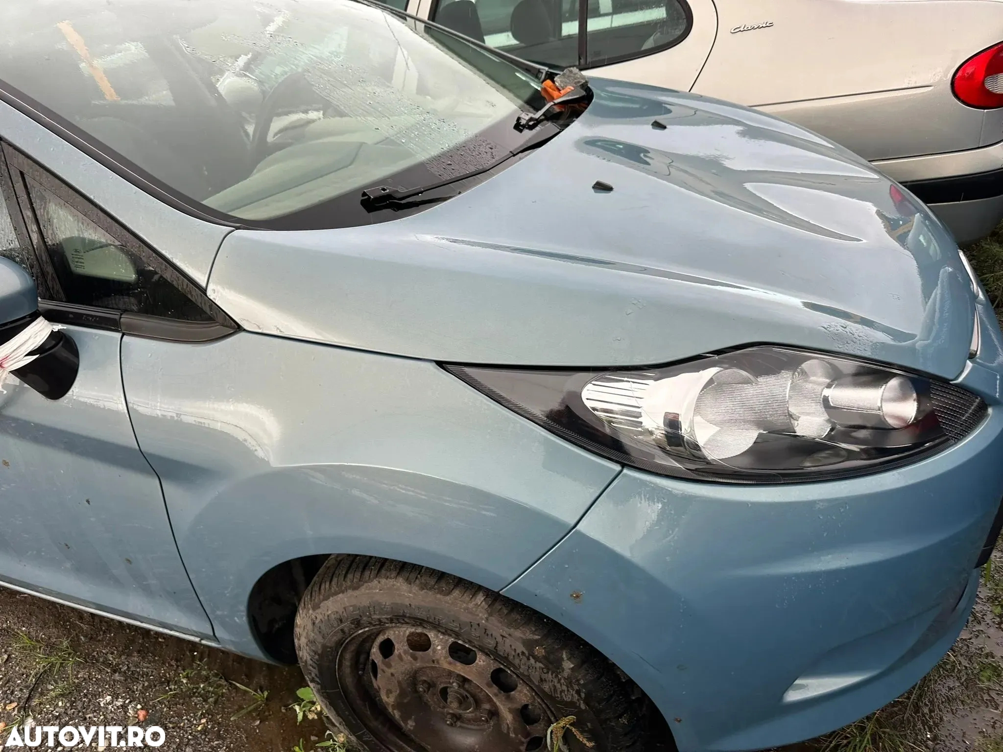 Dezmembrez Ford Fiesta! - 4