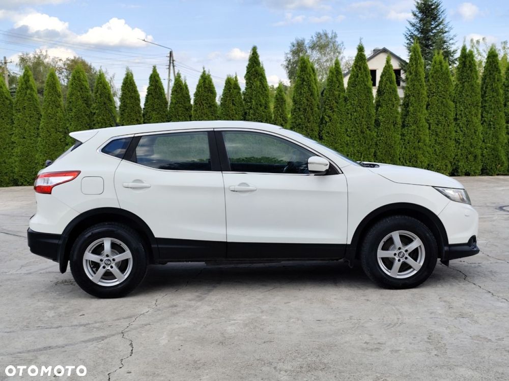 Nissan Qashqai - 4