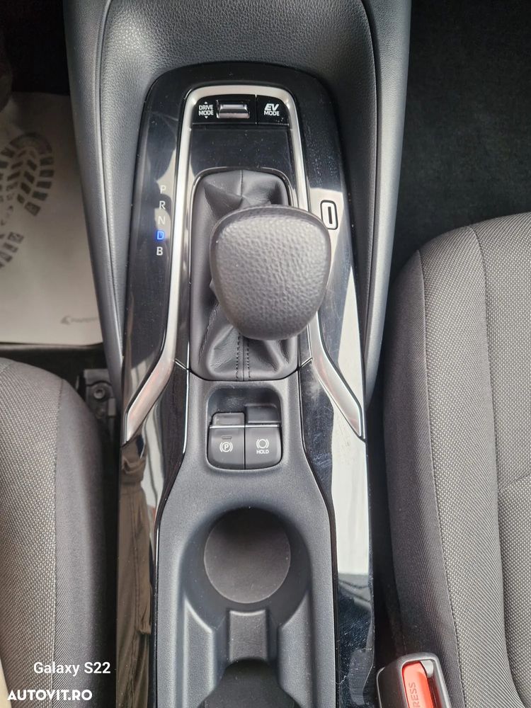 Toyota Corolla 1.8 HSD Eco - 19