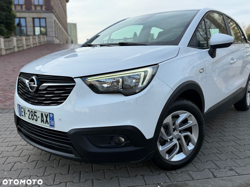 Opel Crossland X 1.2 T Design Line S&S - 11